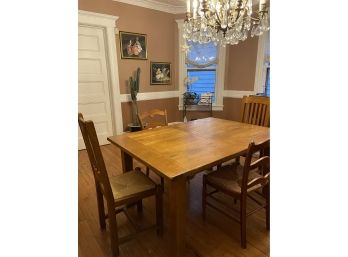 Retired Crate And Barrel Provence French Farmhouse Dining Table With 2 Leaves And 4 Chairs