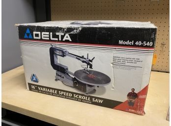 DELTA  16 Variable Speed Scroll Saw
