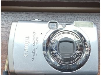 Canon Powershot SD 850 IS ELPH Digital Camera 8.0 Mega Pixels