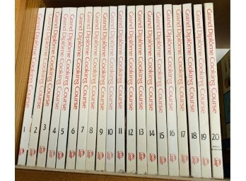 1972 COMPLETE Grand Diplome Cooking Course Volumes 1-20 (see Description)