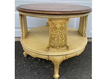 Vintage WEIMAN French Provincial Round Coffe-Accent Table 27 Inches X 22 Inches Height