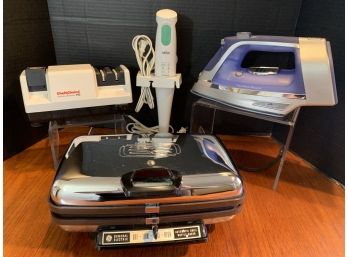 Small Appliance Lot: Vintage GE Grill/waffle Iron,  Hamilton Beach Iron, Braun Immersion Blender,  Sharpener