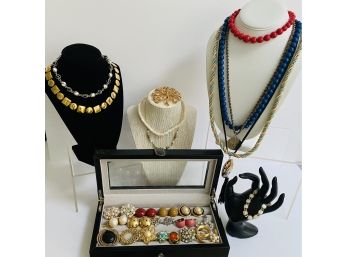 Vintage Costume Jewelry Lot # 1 ( Read Description For Details Of Items)