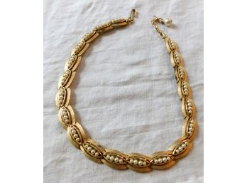 Gold Tone Costume Necklace Signed Trifari