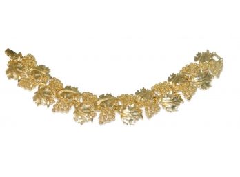 Gold Tone Elaborate Grape Leaf Design Link Bracelet