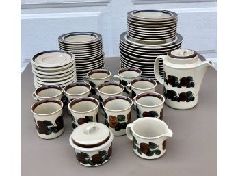 Vintage 62 Piece Arabia Finland Ruija Dinnerware Set