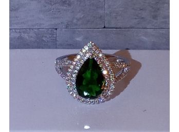 Beautiful Fashion Emerald & CZ Ring With White Gold Overlay Size 8