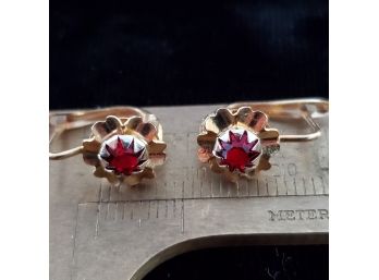 18k Gold High Quality Ruby Earrings