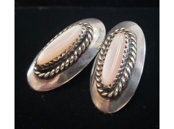 Vintage Sterling Silver Navajo Pink Mussel Shell Earrings