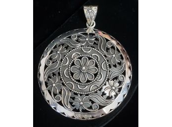 Vintage India Designer Doug Paulus Ornate Flower Bali Style Sterling Silver Pendant DP925 Approx. 18g