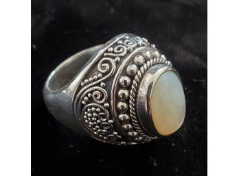 Vintage Hefty Sterling Silver Moonstone Statement Ring