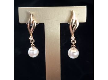 14k Gold Pearl And Diamond Drop Earrings