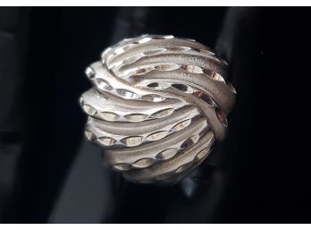 Vintage Handcrafted Textured Sterling Silver Dome Ring Approx. 10g