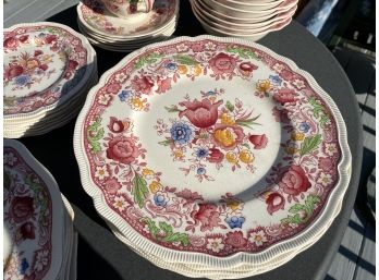 Vintage Johnson Bros Dorchester Pattern - Beautiful Pattern - Shows Its Age On Many Of The Pieces