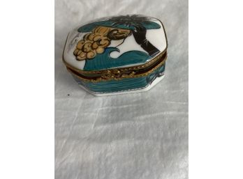 Interesting Limoges Trinket Box - Fashion!