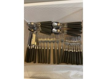 Nice Set Of Serving Ware In Grey- Great Condition!