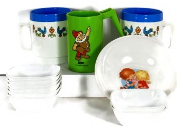 Plastic Mugs, Dishes & Small Bowls