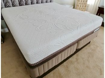 IComfort Directions By Serta King Size Mattress & Split Box