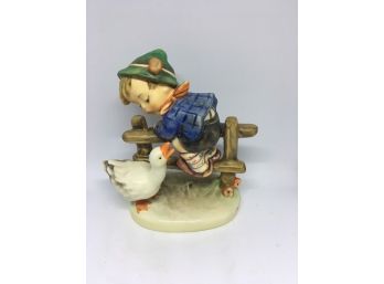 Vintage Hummel Figurine # 195 2/0 Barnyard Hero  Full Bee Trademark 2