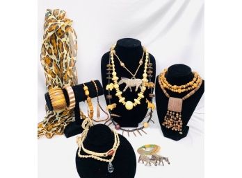 Safari Jewelry Grouping - 14 Pieces