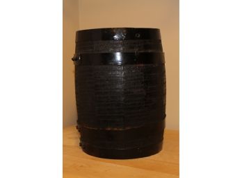 (19th C) Oak Keg In Modern Red And Black Paint