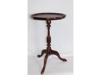 Diminutive Mahogany Pie Crust Stand With Spinning Leather Top