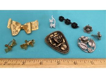 Vintage Earrings & Pins