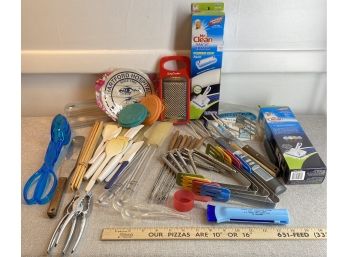 Kitchen Utencil Drawer & More Lot