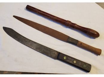 Collection Of Two Knives & A Wooden Boat Rope Peg