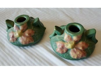 Vintage Roseville Art Pottery Red Clematis Flowers On Two Green Candle Holders With Handles #105-7' Ca 1944-50