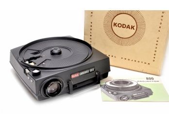 Vintage Kodak Carousel 800 Slide Projector With Cord And Remote In Original Box