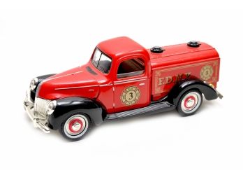 FORD FIRE TRUCK F.D.N.Y. #3 RED GOLDEN WHEEL DIECAST BANK