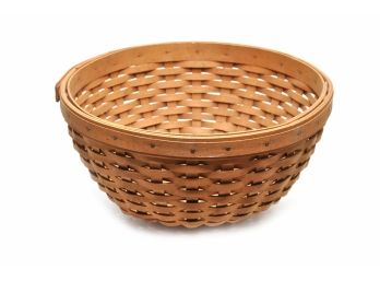 2003 LONGABERGER HANDWOVEN 9 INCH BASKET - SIGNED