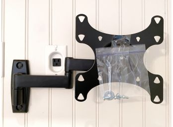 Metal Adjustable Wall Mount For TV, Model MF203 - 60lbs Capacity