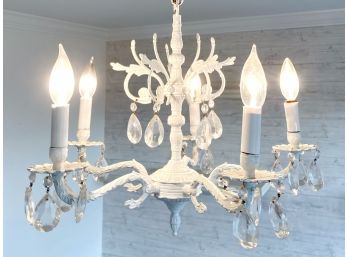 Gorgeous Shabby Chic Motif Candelabra Chandelier With Crystal Droplets