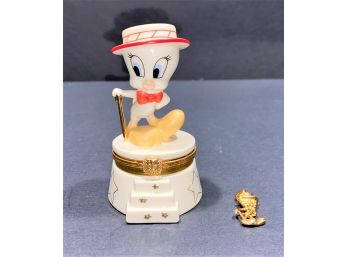 Lenox Treasures 'Show Stopper Tweety' Ceramic Treasure Box With Charm