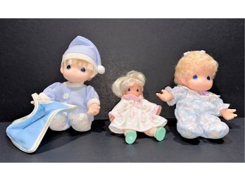 Cute Lot Of Three Vintage Precious Moments Baby Dolls