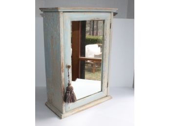 Adorable Vintage Medicine Cabinet