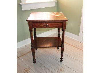 Cute Oak Side Table