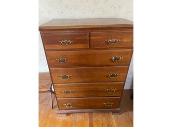 English Style Solid Hardwood Chest Of Drawers With Brass Drawer Pulls