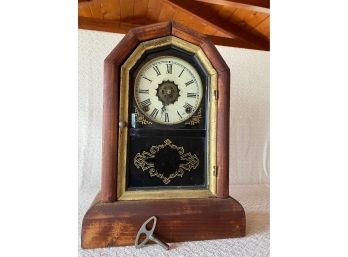 Antique Mantel Clock With Key