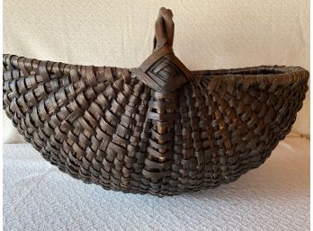 Antique Twisted Handle Melon Basket