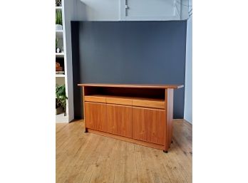 Exceedingly Solid 70s Teak Tall Bar - Sideboard