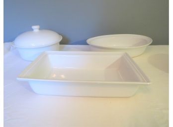 3 White Ceramic Contemporary  Cookware