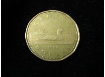 1989 Canada One Dollar Coin