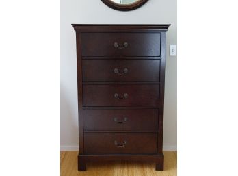 Mahogany Tone Chest Of Drawers Dresser