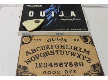 Vintage OUIJA Mystifying Oracle William Fuld Board In Box With Planchette