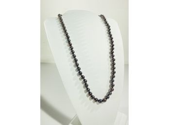 Beautiful 14K Yellow Gold & Black / Gray Pearl Necklace