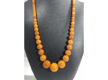 Vintage Polished Amber Graduated Bead Necklace