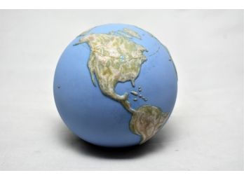 Lladro Globe Paperweight No 6138